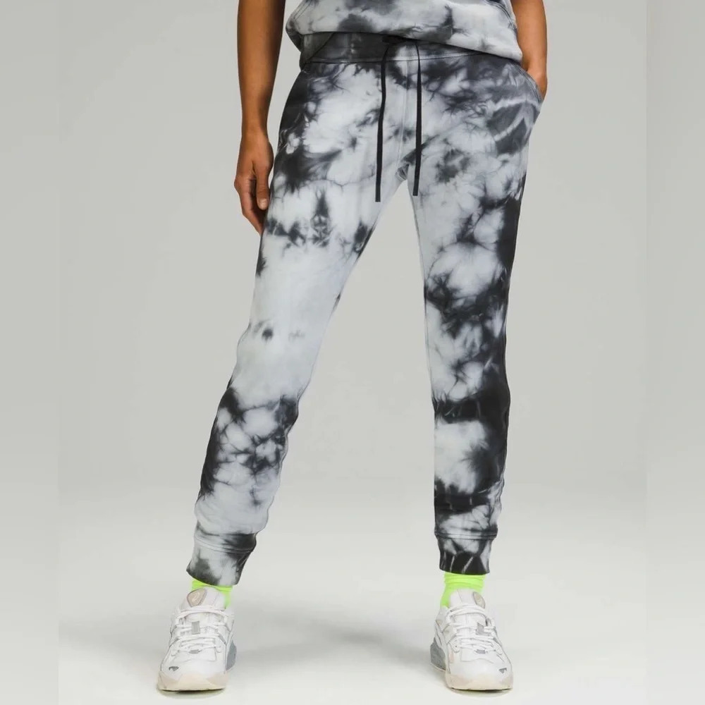 Lululemon 2021 Warm Down Jogger *Earth Dye Earth  Dye Stone